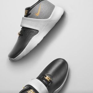 Men’s Nike Super Bowl 50 Sneakers
